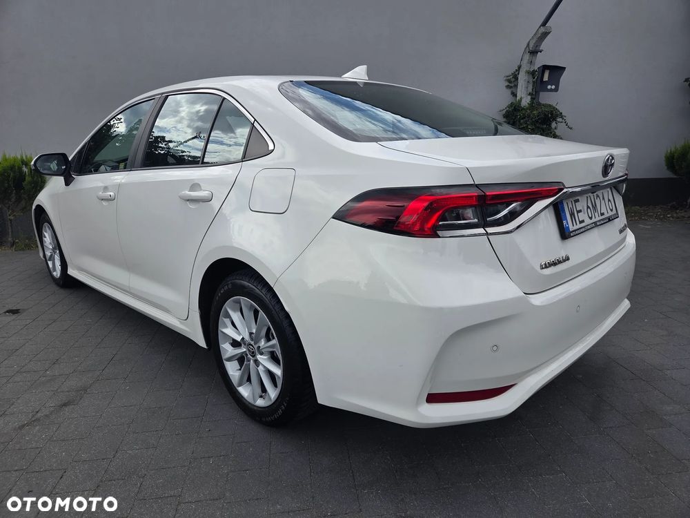 Toyota Corolla - 5