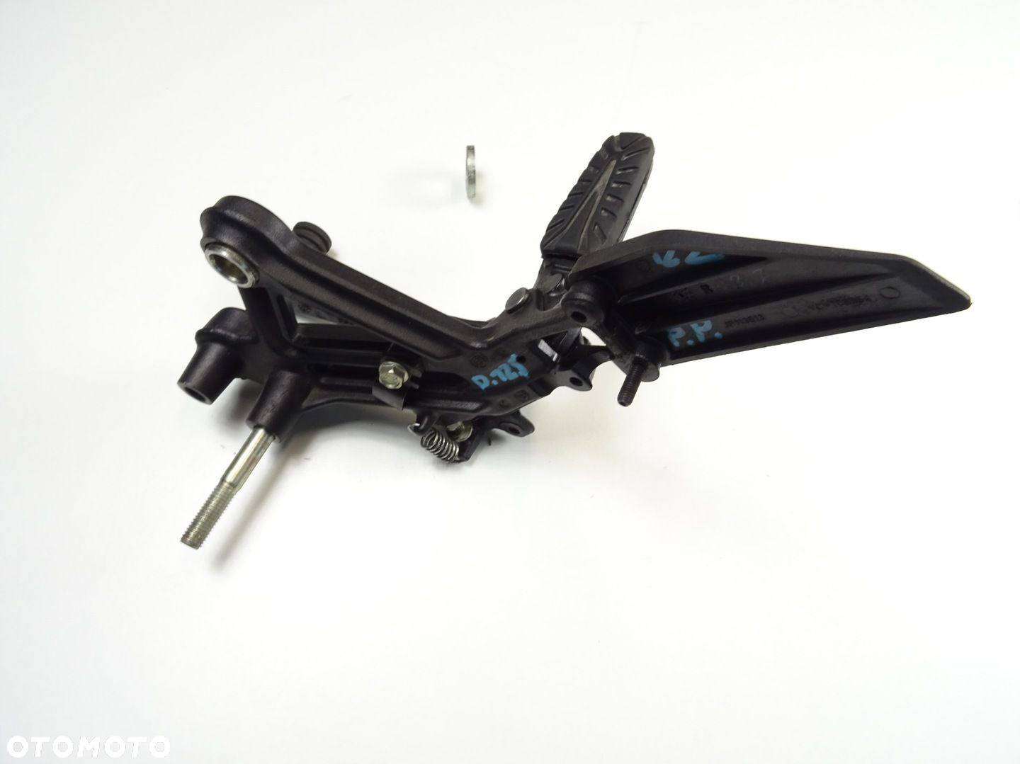 KTM DUKE 125 SET PRAWY PRZÓD PRZEDNI PODNÓŻEK 17 - 23 - 8