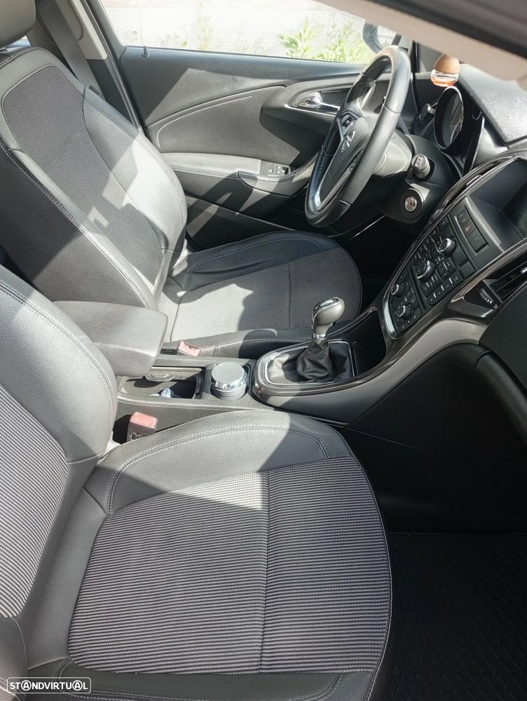 Opel Astra 1.7 CDTI Cosmo - 13