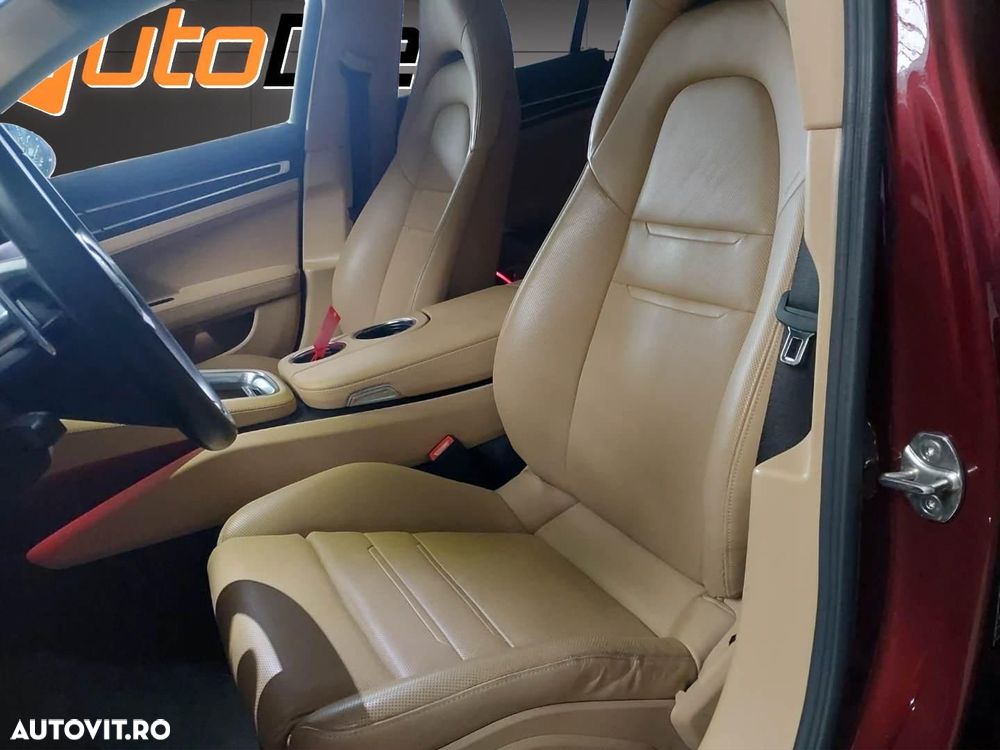 Porsche Panamera - 7