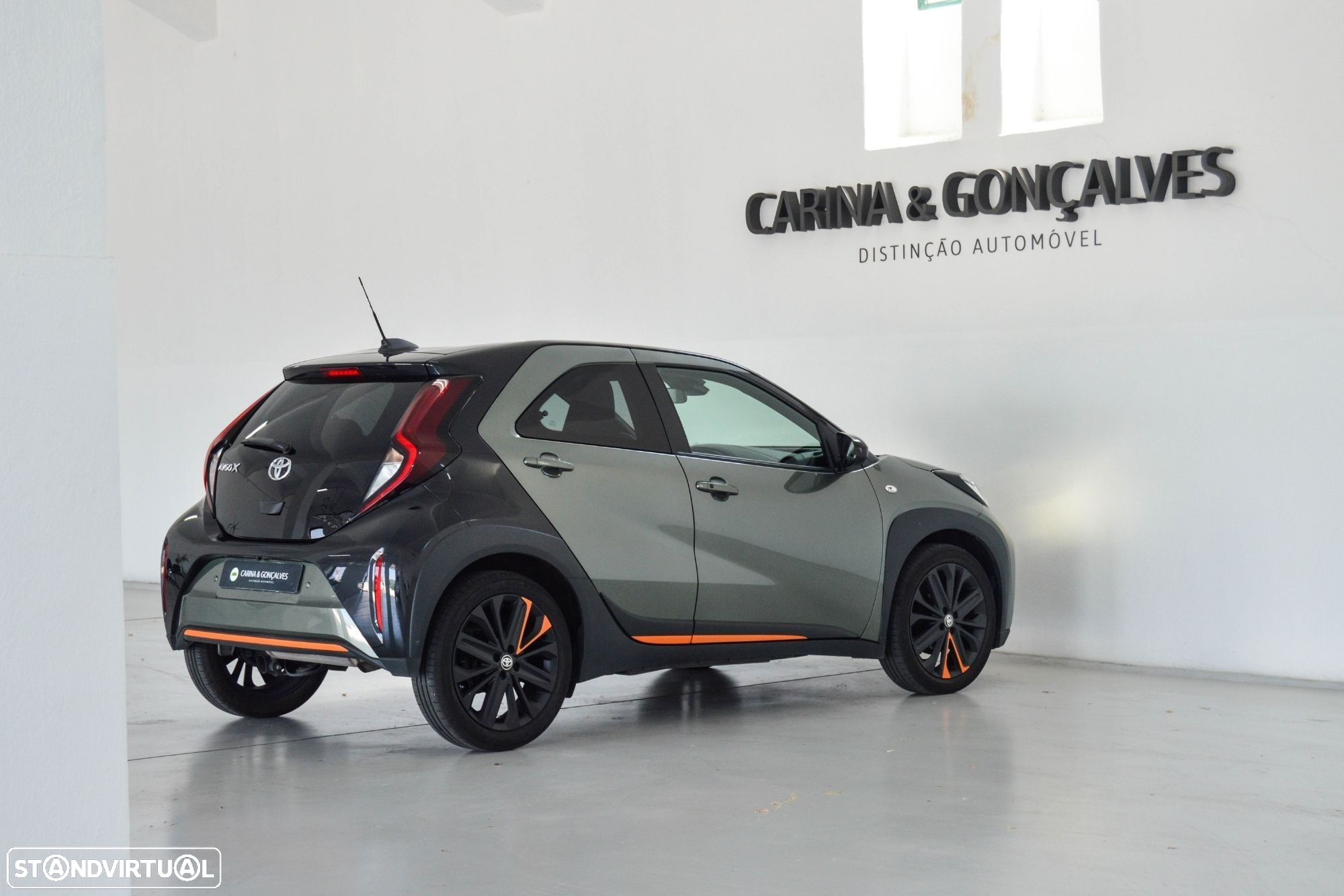 Toyota Aygo X 1.0 Limited - 55