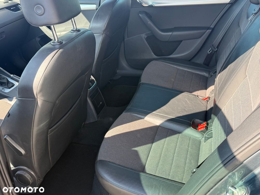 Skoda Octavia 2.0 TDI Elegance DSG - 11
