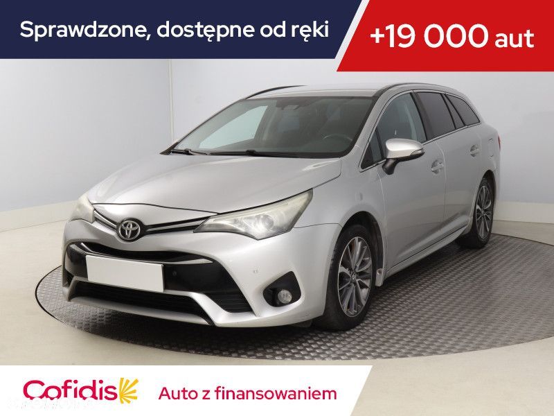Toyota Avensis - 2