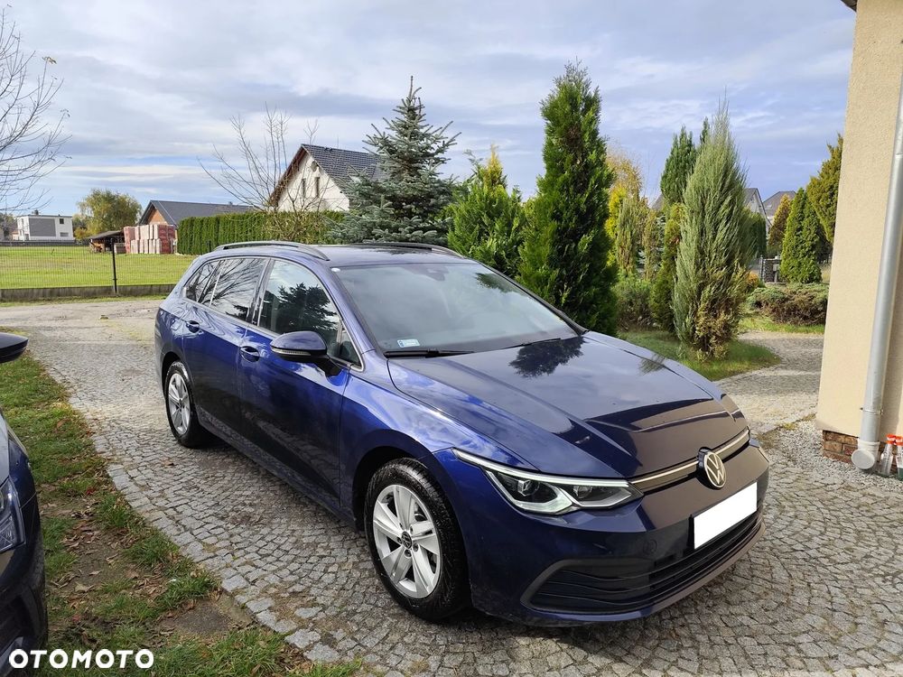 Volkswagen Golf VIII 2.0 TDI Life DSG - 4