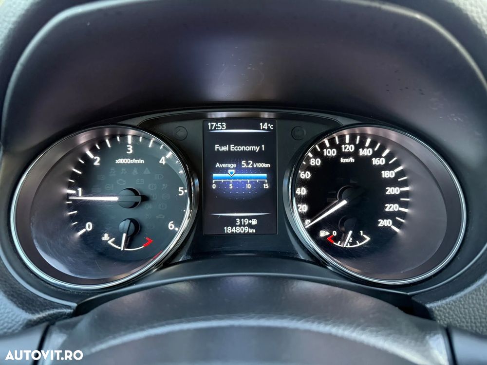 Nissan Qashqai 1.5 DCI N-Connecta - 12