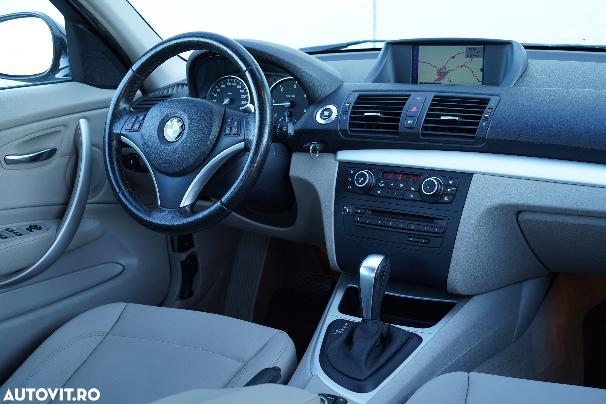 BMW Seria 1 123d DPF Aut. Edition Sport - 13