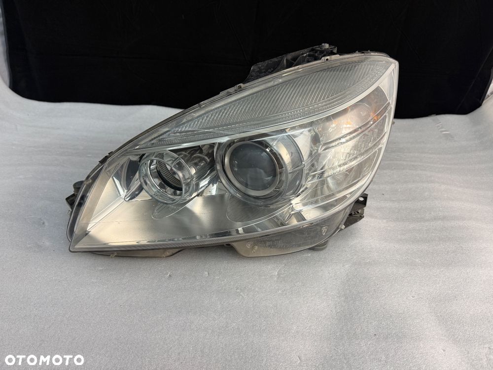 Lampa przednia lewa Mercedes-Benz C W204 A204 xenon skrętny kompletny - 1