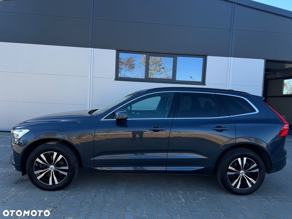 Volvo XC 60 B4 D Geartronic Momentum Pro - 2