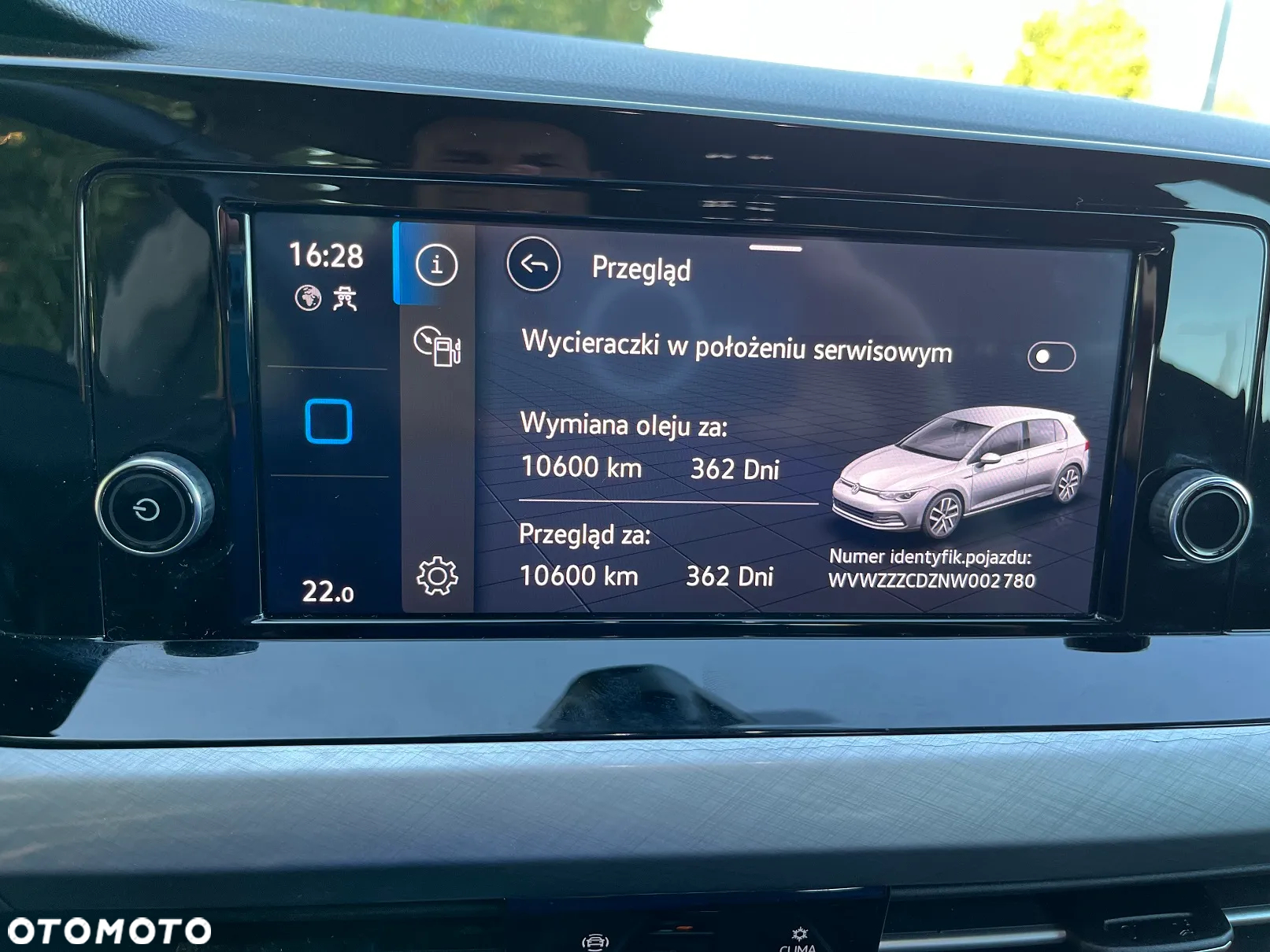 Volkswagen Golf - 22