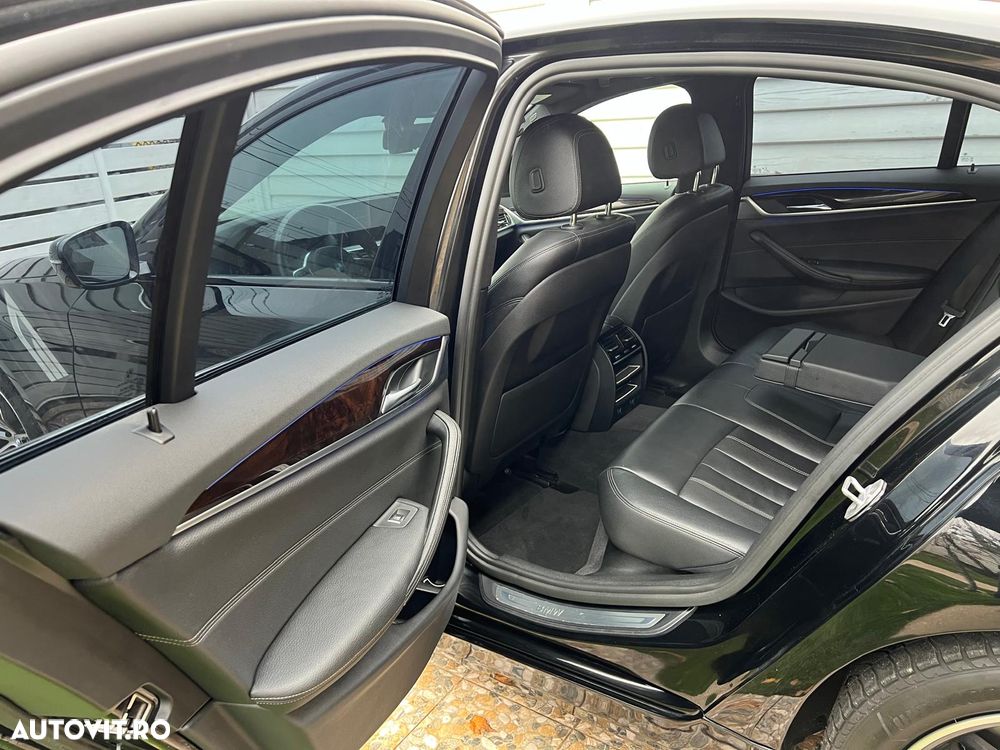BMW Seria 5 540i xDrive Aut. Luxury Line - 9