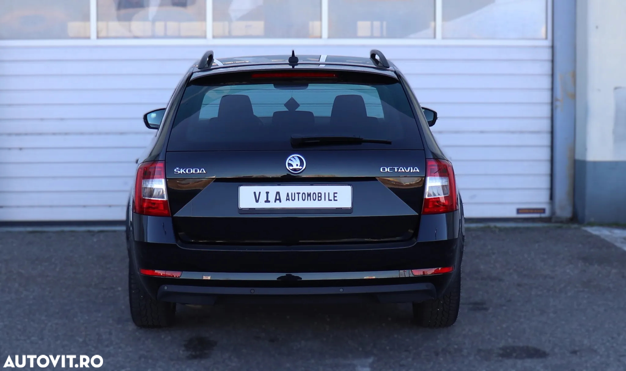 Skoda Octavia 2.0 TDI DSG Style - 27