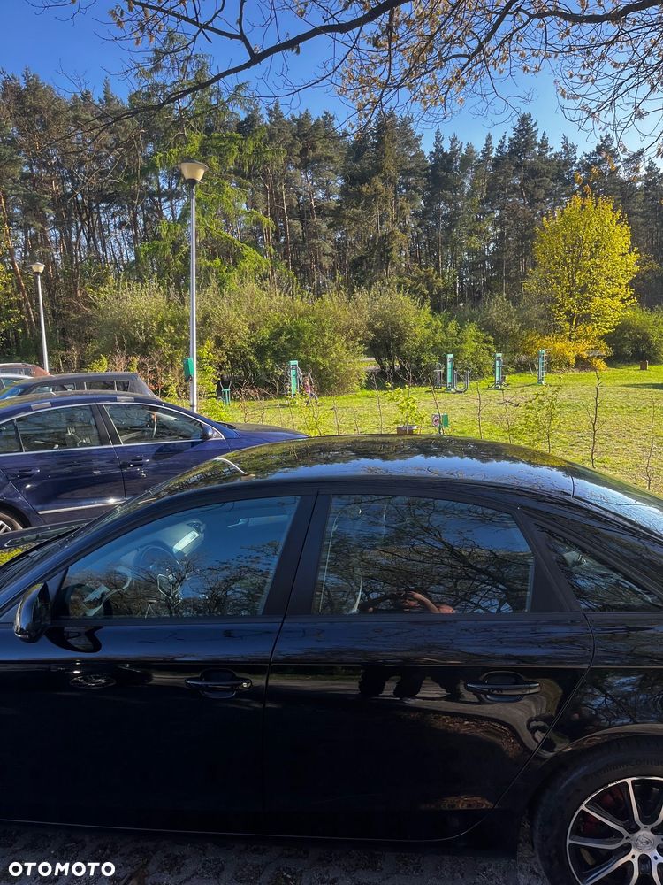 Audi A4 Limousine - 23
