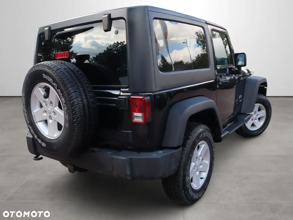 Jeep Wrangler - 6