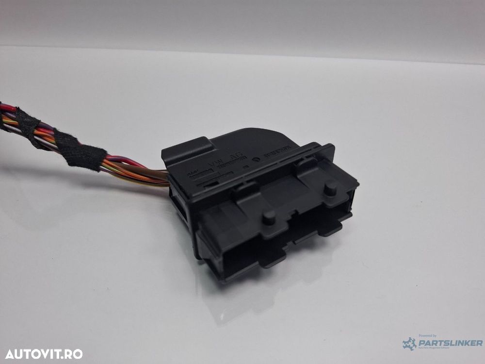 Mufa conector instalatie electrica usa spate SKODA OCTAVIA Combi 5E5 2012 - > TDI CKFC, CRMB, CYKA 8K0972701 - 3
