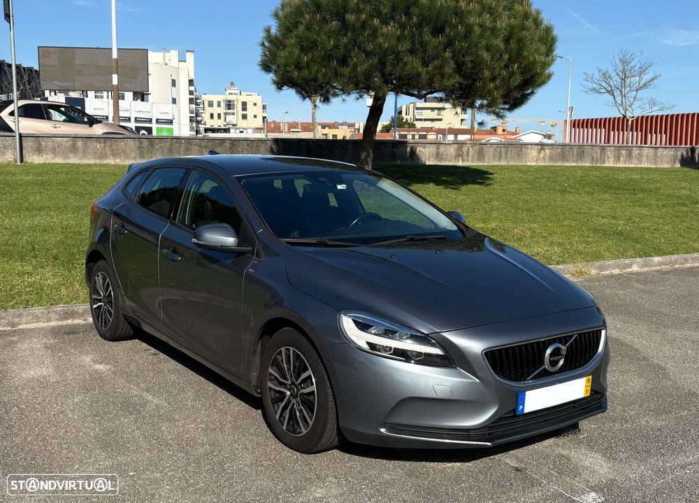 Volvo V40 2.0 D3 Momentum - 2