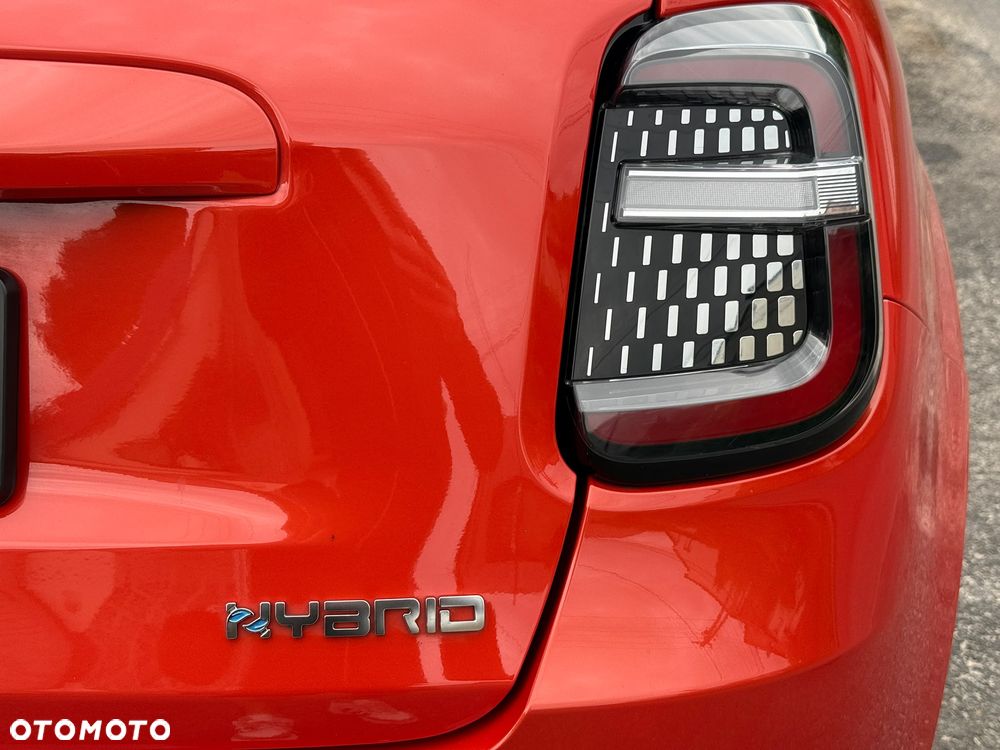 Fiat 600 HYBRID 125 Jahre Edition - 23