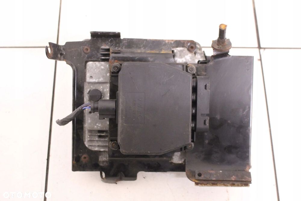 STEROWNIK KOMPUTER SILNIKA SEBRING II 2.0 CRD - 2