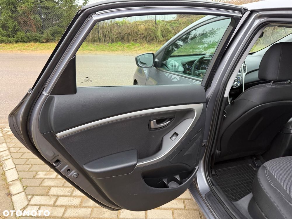 Hyundai i30 1.4 Classic + - 20