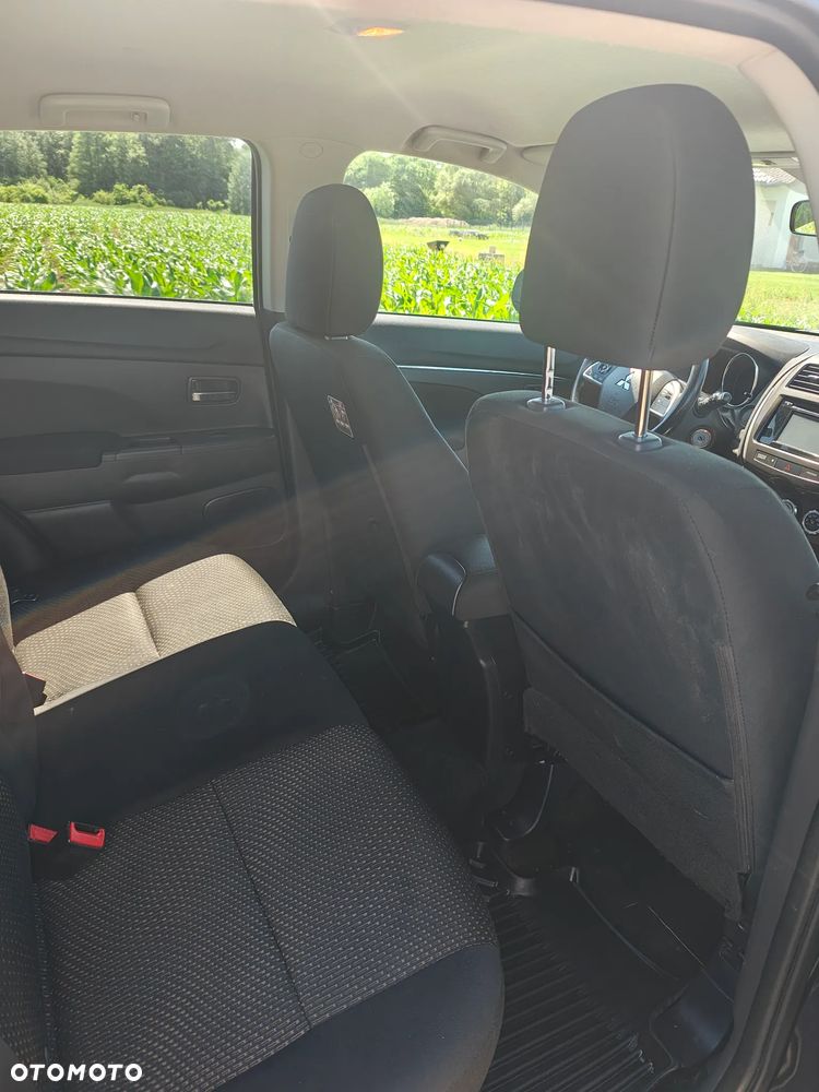 Mitsubishi ASX 1.8 DI-D 2WD Instyle - 18