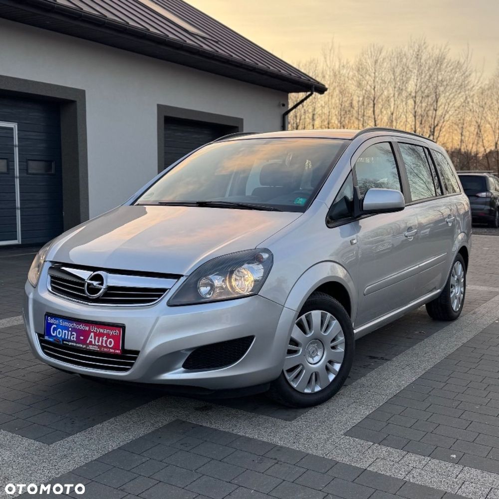 Opel Zafira - 2