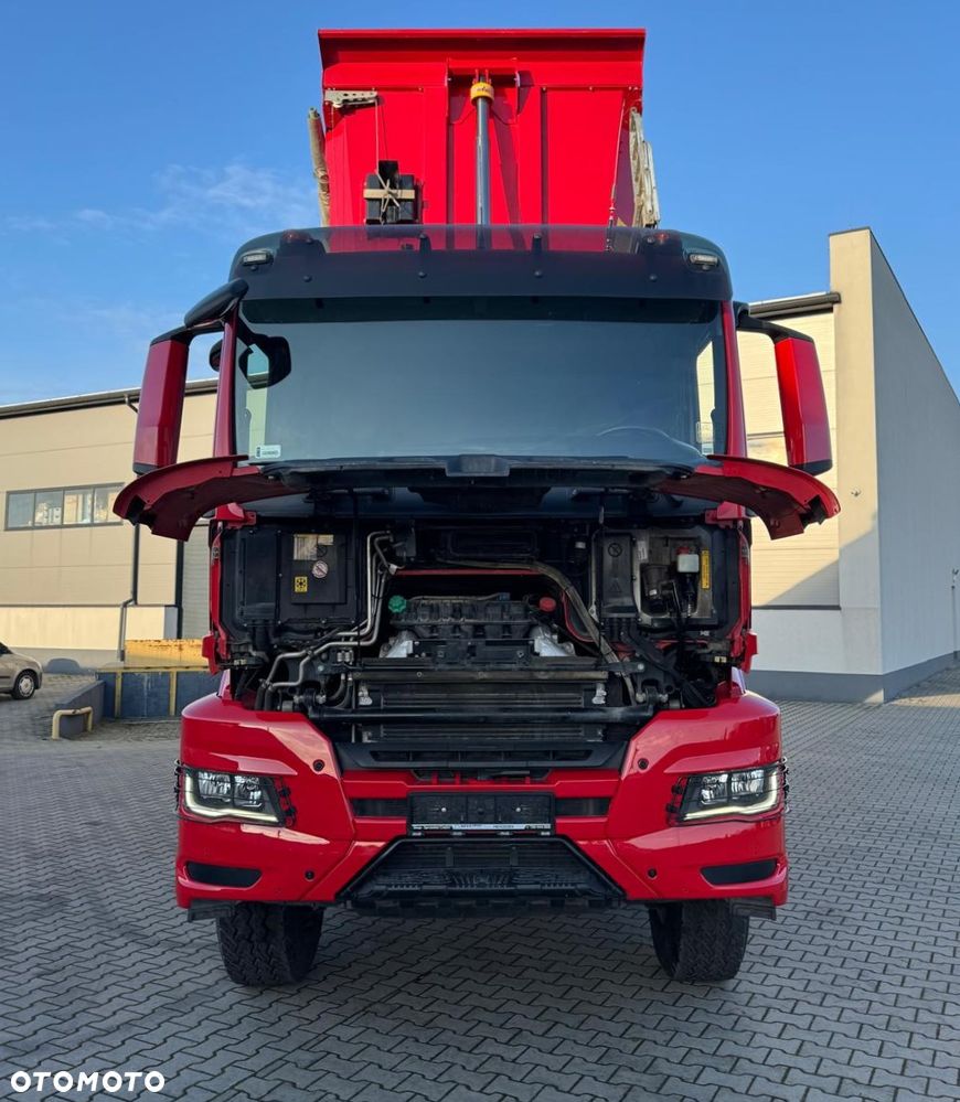 MAN TGS TG3 E6 41.470 / 8X8/ 2022 /  KH-KIPPER /  MANUAL - 10