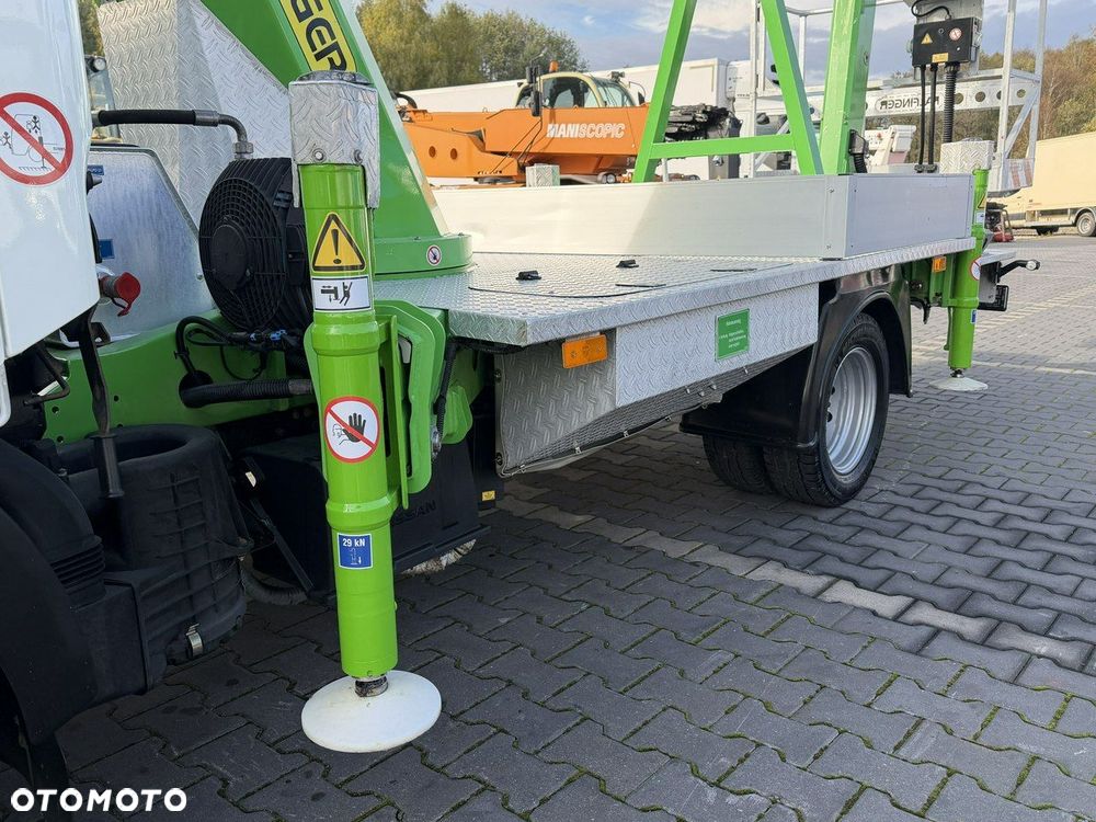 Nissan Cabstar Zwyżka Podnośnik Koszowy PALFINGER P210 BK UDT - 10