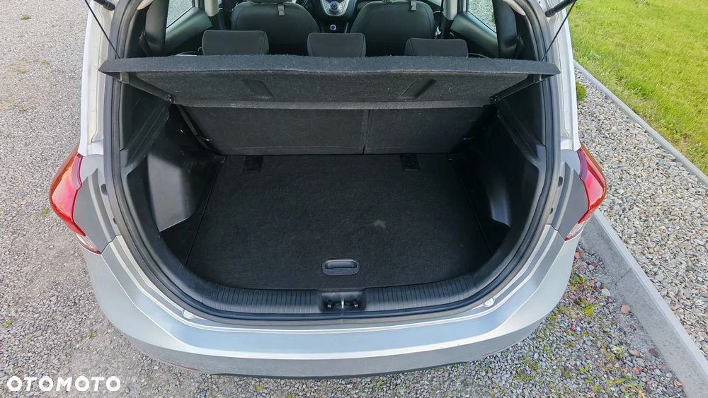 Hyundai ix20 1.6 Trend - 15