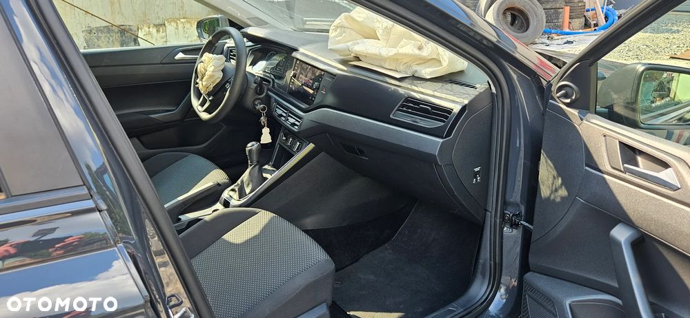 Volkswagen Polo 1.0 Comfortline - 14