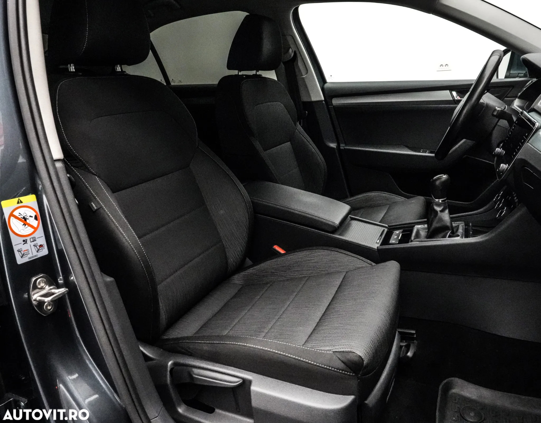 Skoda Superb 2.0 TDI Style - 14
