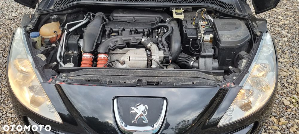 Peugeot RCZ 1.6 THP - 25