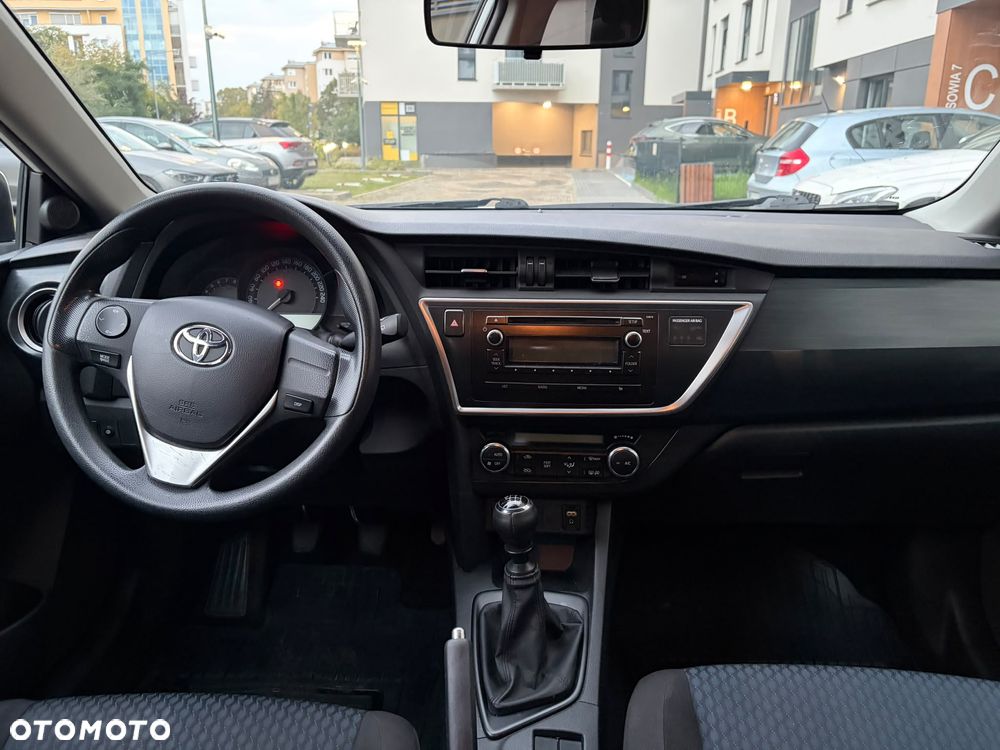 Toyota Auris - 6