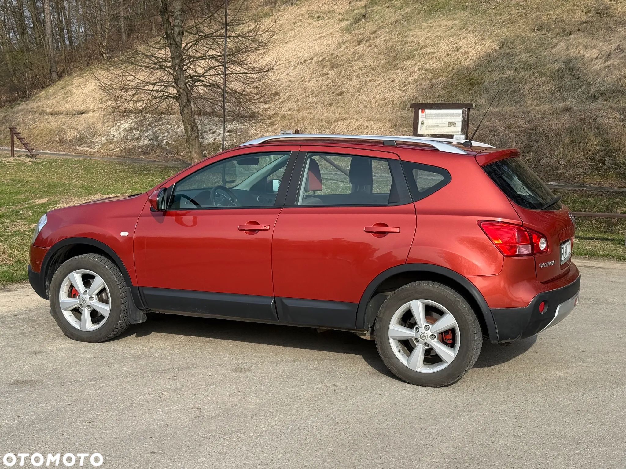 Nissan Qashqai - 1