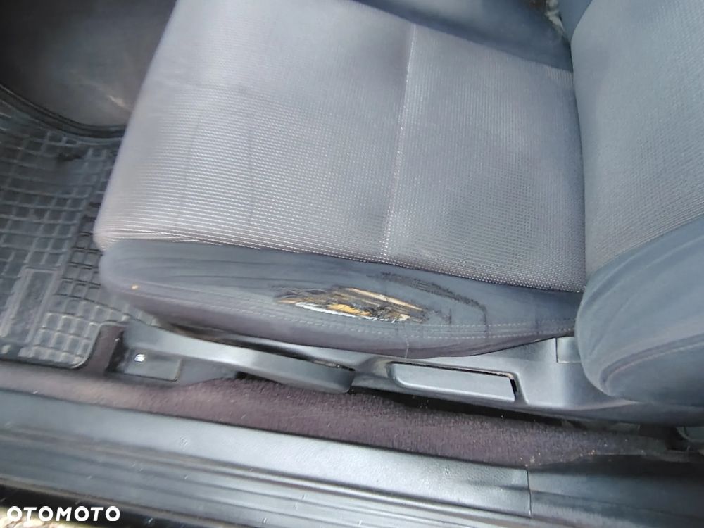 Subaru Legacy 2.5i Comfort MT - 4