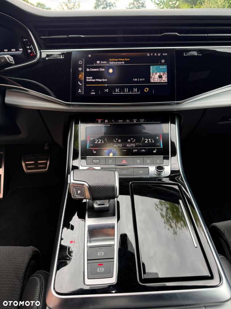 Audi SQ8 - 10
