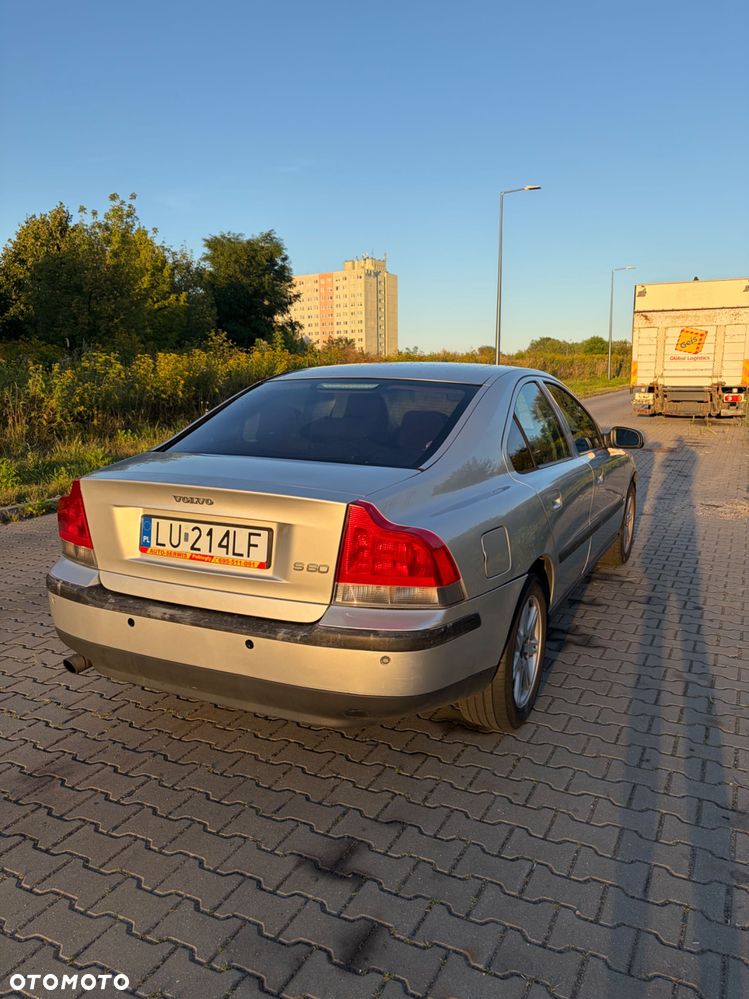 Volvo S60 - 4