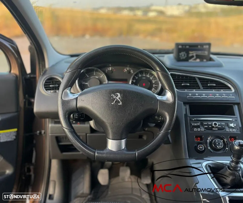 Peugeot 5008 1.6 BlueHDi Allure J17 - 15