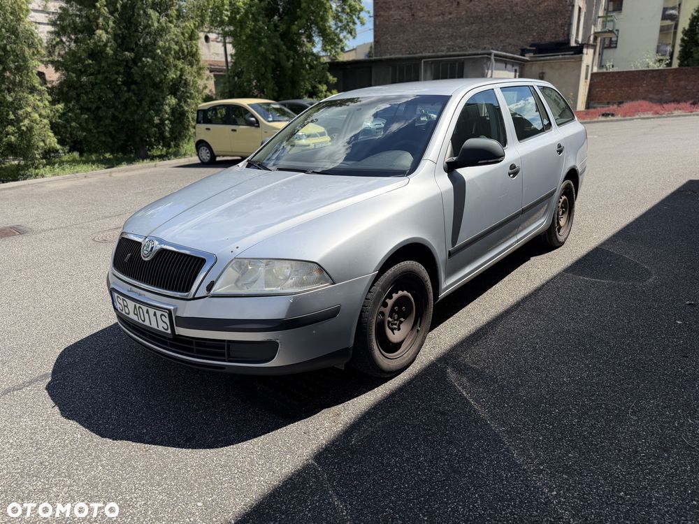 Skoda Octavia 1.6 Tour Classic - 6