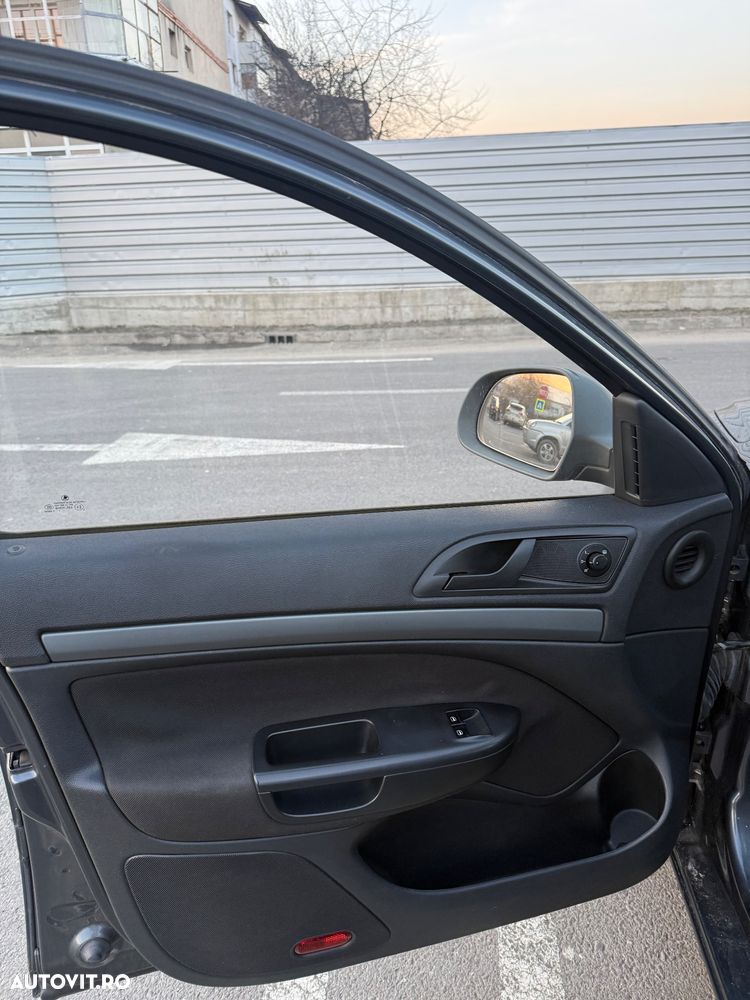 Skoda Octavia 1.6 TDI DPF Classic - 5