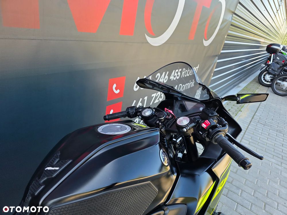 Yamaha YZF - 31
