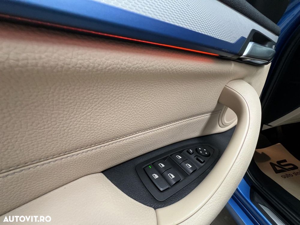 BMW X1 xDrive25i Aut. Sport Line - 24