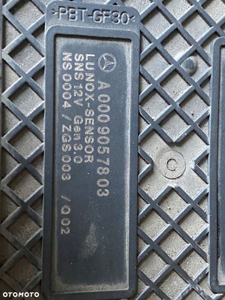 MERCEDES 213 sonda lambda nox A 0009057803 - 4