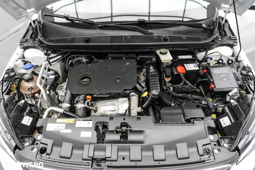 Peugeot 308 1.5L BlueHDI BVM6 Allure Pack - 21