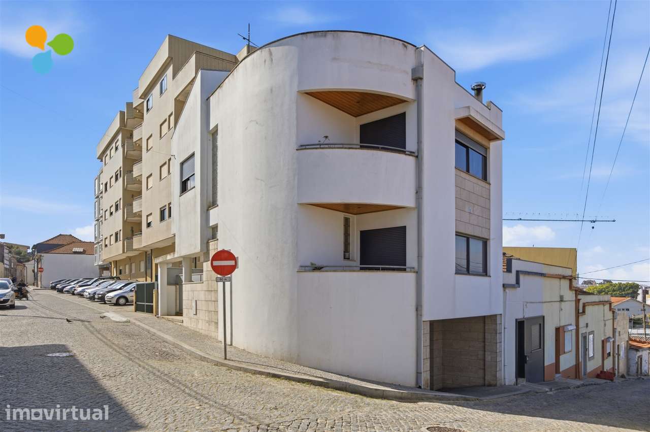 Moradia T3 em Pedrouços | A poucos minutos do Porto - Grande imagem: 2/24