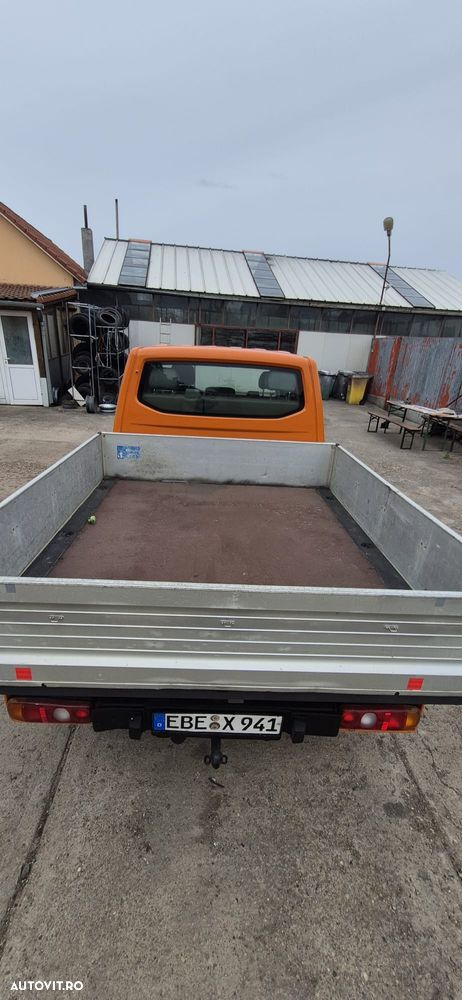 Volkswagen Transporter - 13
