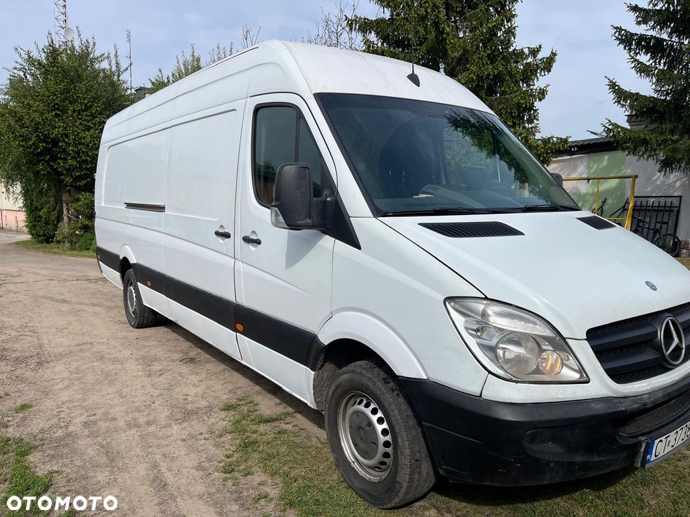 Mercedes-Benz Sprinter MAX LONG - 2