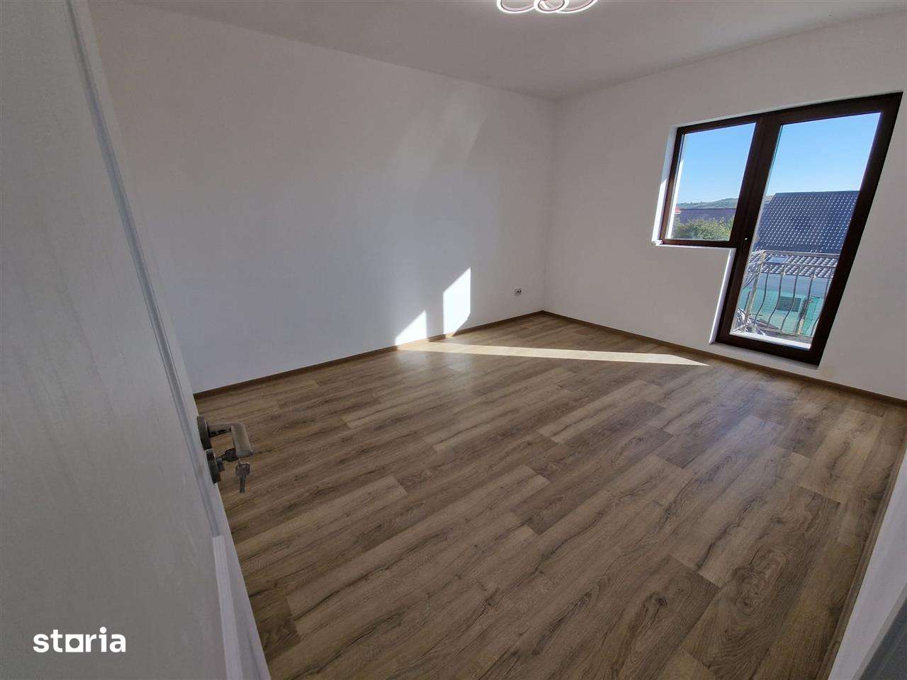 Apartament 2 camere luxcapat CUG zona vile — fotografia 2