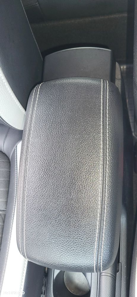 Kia Stonic 1.2 L Business Line - 21