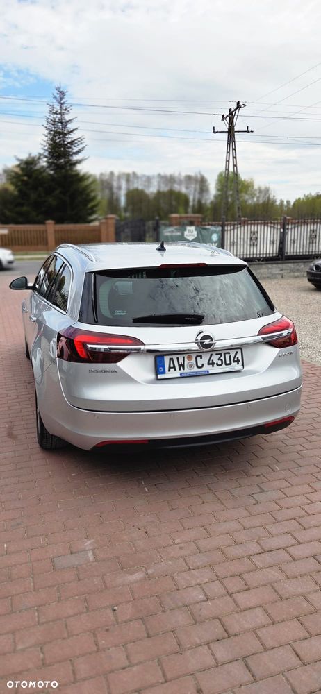 Opel Insignia - 11