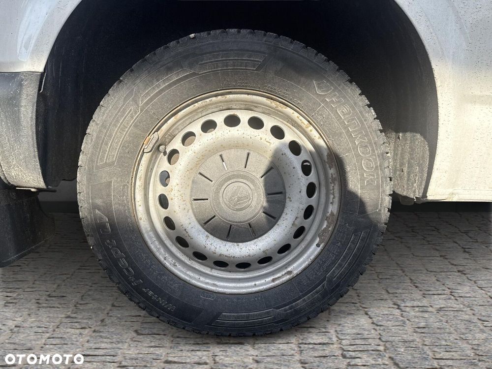 Volkswagen Transporter - 13