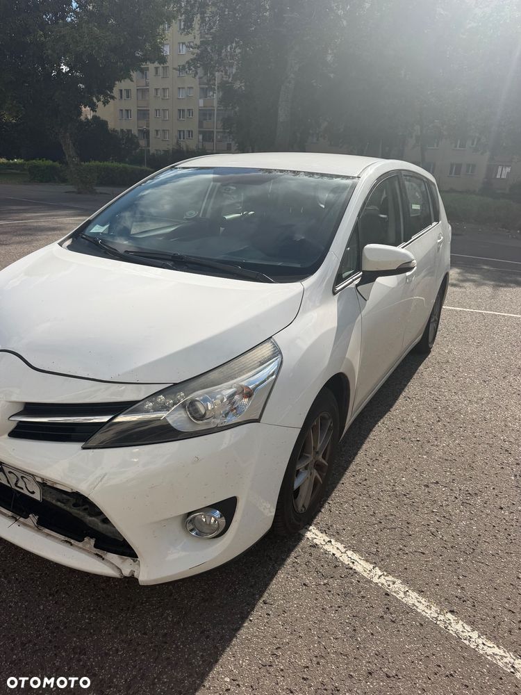 Toyota Verso 1.6 - 3